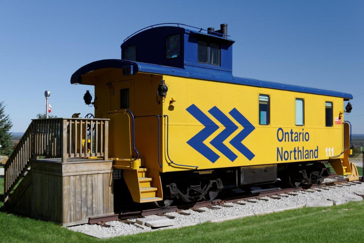 Clearview Station & Caboose B&B Creemore Exterior foto
